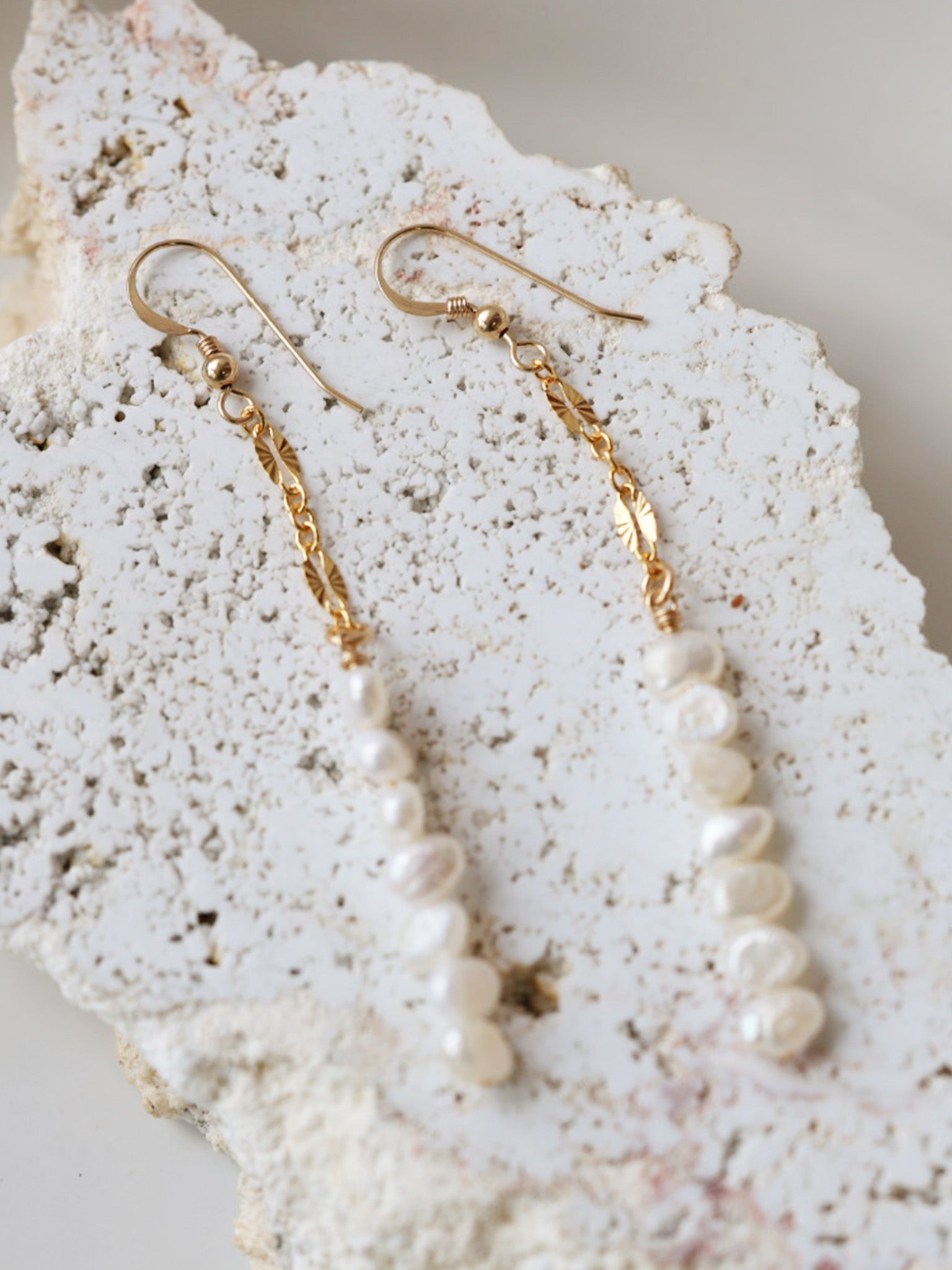 Chain Meets Pearl Earrings