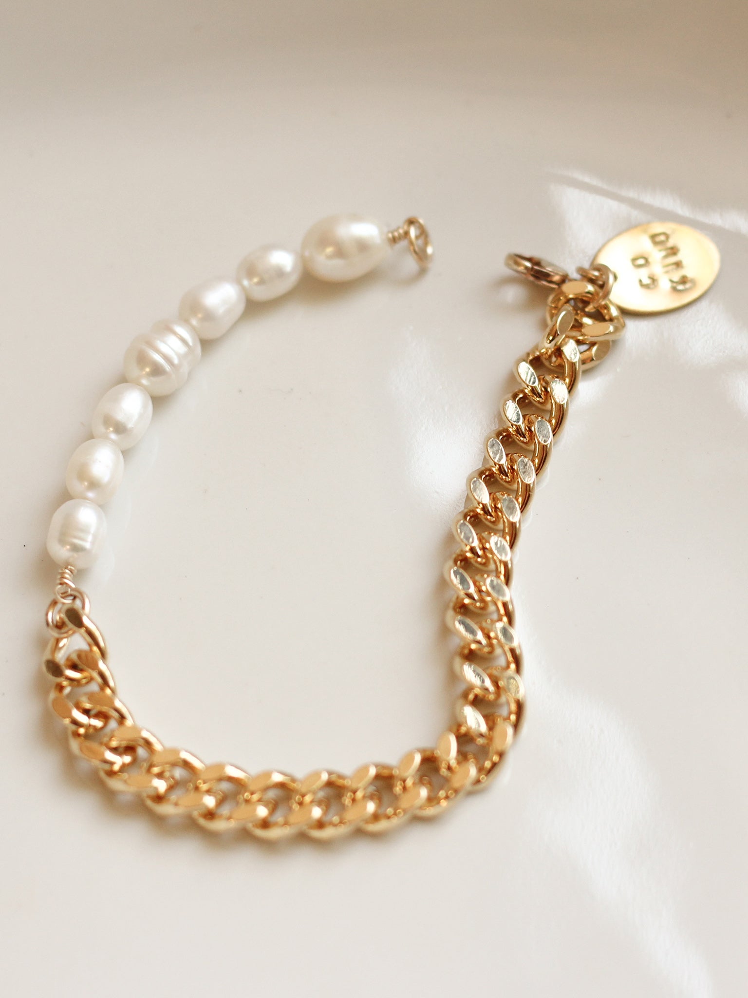 Pearly Chain Bracelet