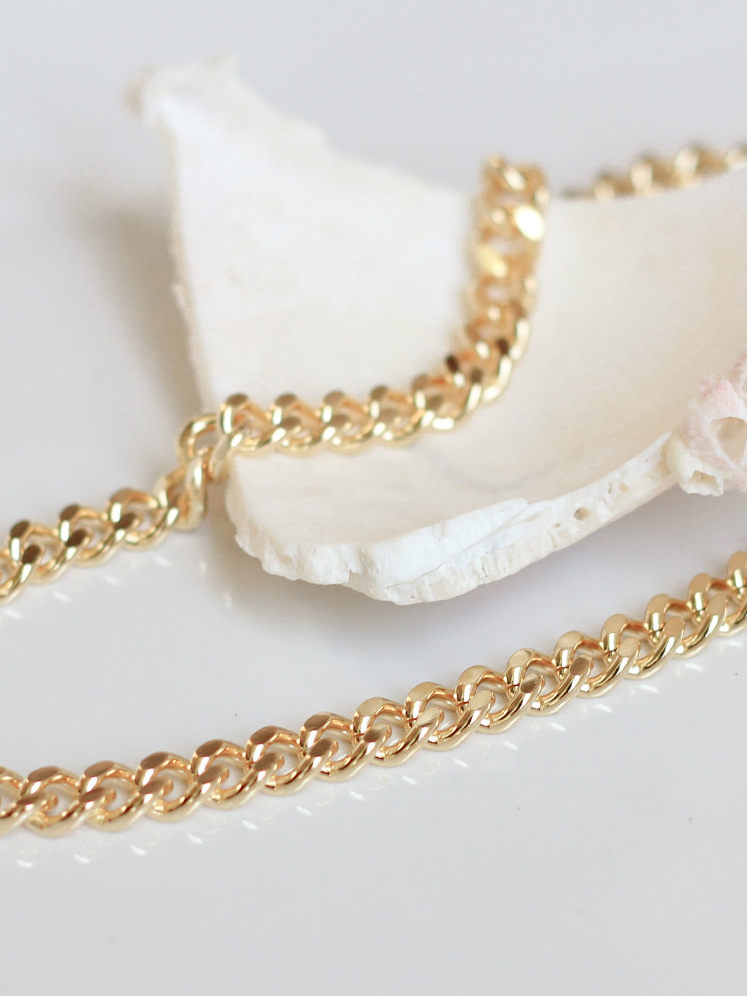 Chunky Curb Chain Necklace