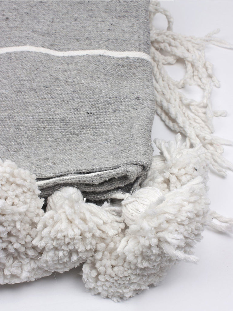 Pom Tassel Cotton Throw