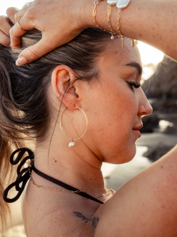 Mauve Mist Pearl Hoops